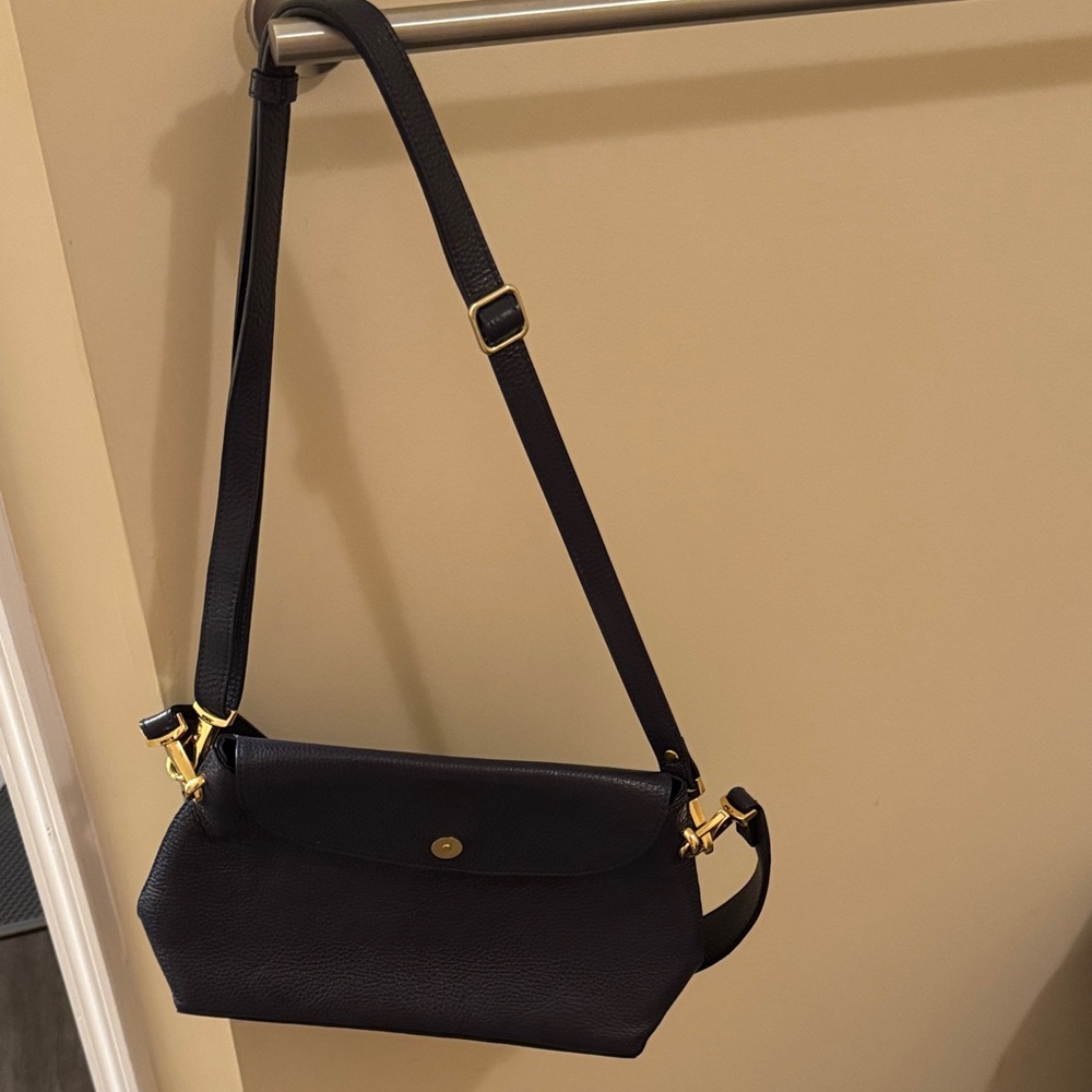 Elegant Navy Blue Leather Shoulder Bag